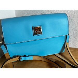Dooney & Bourke Beacon East West Flap Crossbody - Tiffany Blue EUC
